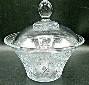 Collectible Decorative 7" Round Glass Candy Dish w/Lid - Picture 1 of 2