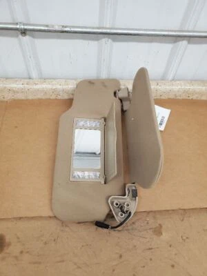 Parasol para pasajeros viseras dobles para 03-05 CROWN VICTORIA 289783 Foto 1 de 4