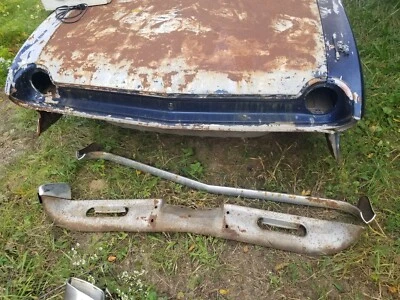 Parachoques trasero Oldsmobile Super 88 Dynamic 1962 Foto 1 de 4