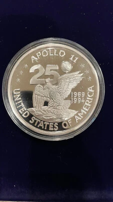 Apollo 11, 25th Anniversary, 4.1oz silver, 2.5", NASA, Eagle has landed - Image 1 of 4