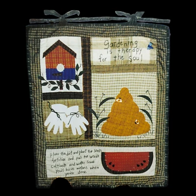 Country Garden Applique Quilt Pattern - 18x21 Wall Hanging Bee Hive Primitive - Image 1 of 3