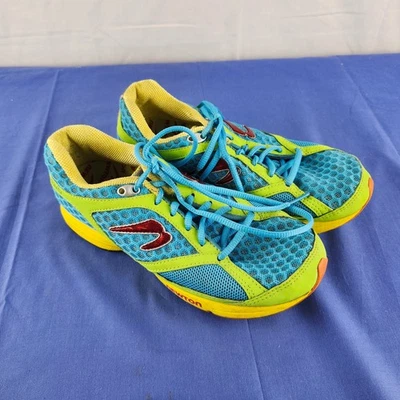 Tenis para correr Newton para mujer talla 7,5 azul gravedad/verde/amarillo 000212 Foto 1 de 4