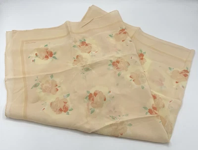 De Colección Albert Nipon para XIX Karat Bufanda Seda Hecha en Japón Rosa Floral Excelente Foto 1 de 4
