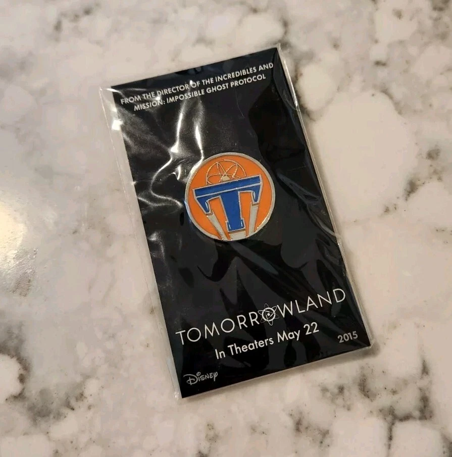 Prendedor promocional Disney's Tomorrowland 2015 Regal Cinemas nuevo sellado Foto 1 de 4