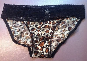 Women Panties,Bikinis"Forever 21"Size S.Multicolor Animal Print W/Net Decoration - Picture 1 of 5