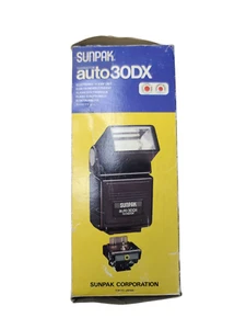 Sunpak Auto 30DX Thyristor Camera Flash for Cannon & Shoe Mount Cameras - Picture 1 of 11