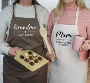 Personalised Adult Apron with Name & Wording Mother's Day Gift for Grandma - Picture 1 of 13