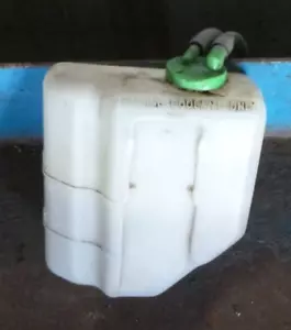 Suzuki Baleno 95-02 Overflow Coolant Bottle - Picture 1 of 2