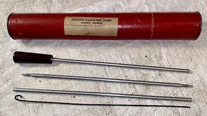 VINTAGE GUN CLEANING RODS IN ROUND TUBE CASE RIFLE PISTOL SHOTGUN - Picture 1 of 2
