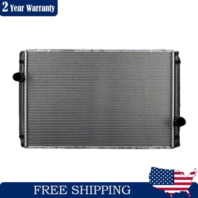 Radiator for 2004-2007 International Harvester 8600 SBA 9400i SBA 9900i 9900ix Foto 1 de 4