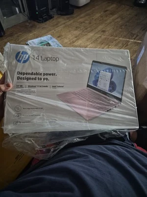 HP Stream Laptop 14"-cf2112wm 14 Inch HD Celeron N4120 Windows 11 Pink Notebook - Image 1 of 4