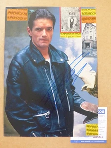 FALCO signed Autogramm signiert auf 20x28 cm Zeitungsfoto  ACOA  COA - Bild 1 von 3