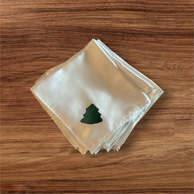 12 servilletas de tela blanca verde árbol de Navidad vacaciones satén sensación vacaciones Foto 1 de 4