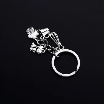 2 pcs gâteau fouet conception porte-clés cuisson thème porte-clés pendentif - Image 1 of 4