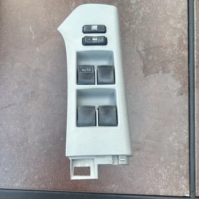 Interruptor de janela Toyota Yaris Master 2006-2011 OEM cinza 06 07 08 09 10 11 @@ - Imagem 1 de 4