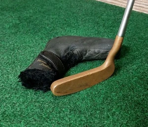 Titleist Bulls Eye M5C Heel Flange Offset Putter 35" Long Right Handed + Cover - Picture 1 of 14