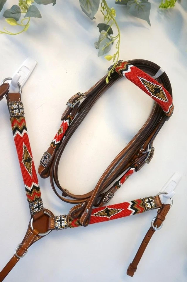 Tostado con Rosa Rojo Teal Negro Marrón Navajo Cuentas Cruces COMPLETO Cabezal Pechera Foto 1 de 1