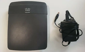 Linksys E900 300 Mbps 4-Port 10/100 Wireless N Router (E900) - Picture 1 of 2