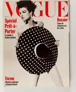 LINDA EVANGELISTA & CHRISTY TURLINGTON Arthur Elgort YASMEEN GHAURI  Paris Vogue - Picture 1 of 7