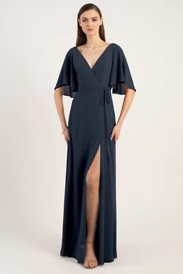 Vestido de Noche Colección Jenny Yoo Talla:2 Ari Manga Acampanada Color: Azul Oscuro  Foto 1 de 4