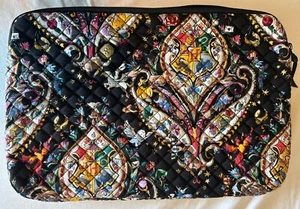Vera Bradley Friends At Hogwarts Laptop Organizer Carrying Case Protector Exact - Picture 1 of 5