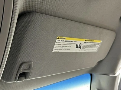 Parasol derecho pasajero compatible con 15-20 SUBURBAN 1500 2794744 Foto 1 de 4