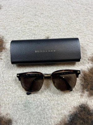 Gafas de sol vintage VALENTINO VG3 125 140 *falta un paso de nariz* Foto 1 de 4