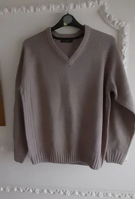 James Pringle Mens V Neck Chunky Knit Jumper Size XL Light Brown/taupe - Image 1 of 4