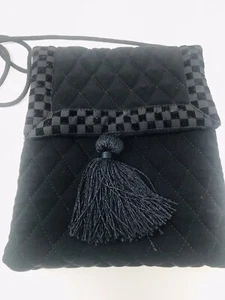 Vera Wang Black Quilted Crossbody Bag Purse W/Tassel 7x8x2 - Picture 1 of 3