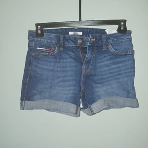 Women"s Tommy Hilfiger Mid Rise Classic Denim Blue Jean Short Shorts Size 2 Cuff - Picture 1 of 5