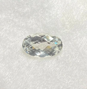 3.84 CTS WHITE BERYL, NATURAL UNTREATED OVAL CHECKERBOARD CUT FROM AFRICA - Foto 1 di 2