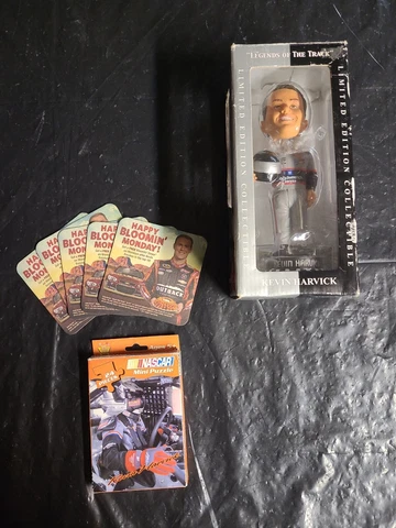 Kevin Harvick 2001 Legends Of The Track Bobblehead, Coaster & Mini Puzzle Cover