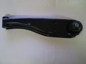 Right Front Lower Control Arm Fits Suzuki Carry DB52T, DA62T, DA63T Models - Picture 1 of 1