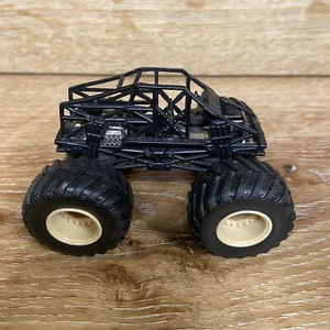 Hot Wheels Plain Silver e Black Monster Jam Truck senza decalcomania 1:64 - Foto 1 di 4