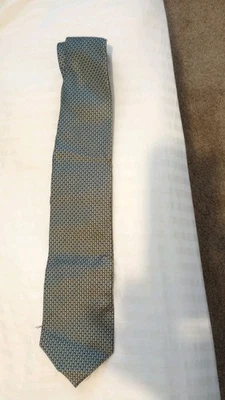 Corbata italiana para hombre Daniel Cremieux 59" de largo / 3,5" de ancho 100 % seda oliva Foto 1 de 4