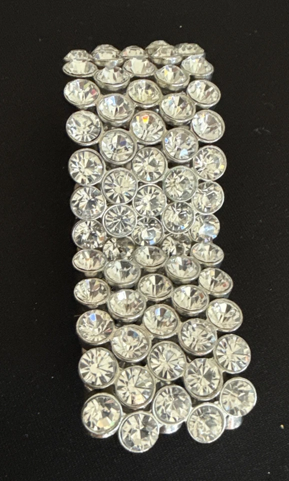 Brazalete grueso ancho con burbujas de cristal brillante firmado con estrás Foto 1 de 4