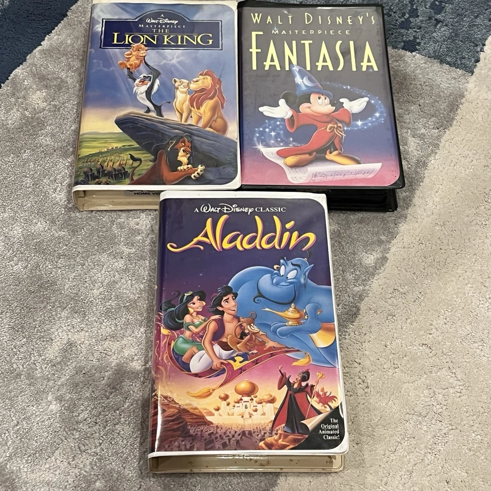 Set Of 3 Vhs Movies Lion King Fantasia Masterpiece And Aladdin Walt Disney - Image 1 of 4