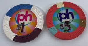 PLANET HOLLYWOOD HOTEL CASINO hotel casino poker chips Pair $1/$5 Las Vegas, NV - Picture 1 of 2