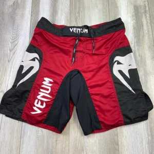 Venum Performance Shorts Mens Small 31 Red Graphic MMA UFC Wrestling Fight Men * - Picture 1 of 13