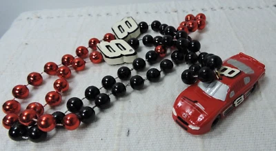 Collar Nascar Dale Earnhardt Jr #8 cuentas con coche Foto 1 de 4