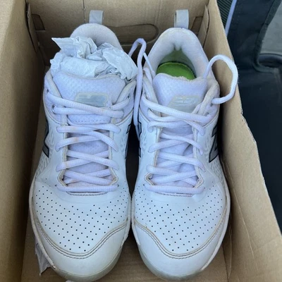 Botines de metal New Balance Fastpitch para mujer talla 6 blanco espuma fresca Foto 1 de 4