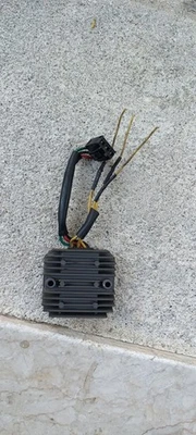 Regolatore di Tensidone per Honda SH 150i 2005 2008 - Immagine 1 di 2