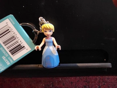 853781 LEGO Cinderella Key Chain RETIRED NISB Fast Shipping - Image 1 of 2