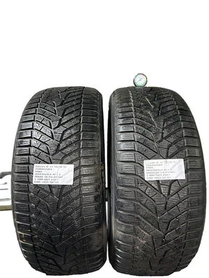 2 PNEUS D'OCCASION 245/45 R 19 102W XL YOKOHAMA HIVER M+S 7 MM DOT 2921 - Photo 1/4