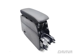 Peugeot 2008 Mittelkonsolenarmlehne 2024 SUV 4/5dr 9825563280 (19-24) Benzin - Picture 1 of 11