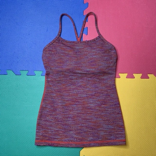 Camiseta sin mangas Lululemon talla 2 Power Y Wee Are From Space negra marzo múltiple Foto 1 de 4