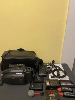Panasonic Palmcorder PV-L579D VHS-C Camcorder Video Camera w/ Accessories - READ - Image 1 of 4