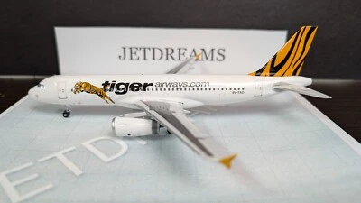 1/200 TIGER AIRWAYS AIRBUS A320-200 2000'S COLORS 9V-TAD PHOENIX MODEL - Image 1 of 4