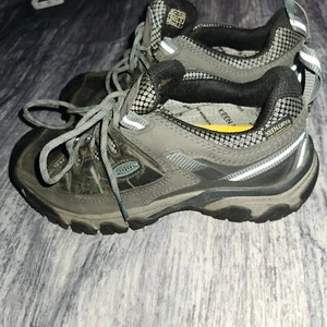 Botas de senderismo KEEN Targhee III grises bajas impermeables zapatos talla 7 - Imagen 1 de 18