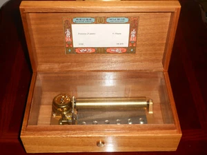 Vintage Reuge 72 Note Music Box Plays 3/72 TRISTESSE F. CHAPIN BEAUTIFUL & WORKS - Picture 1 of 14